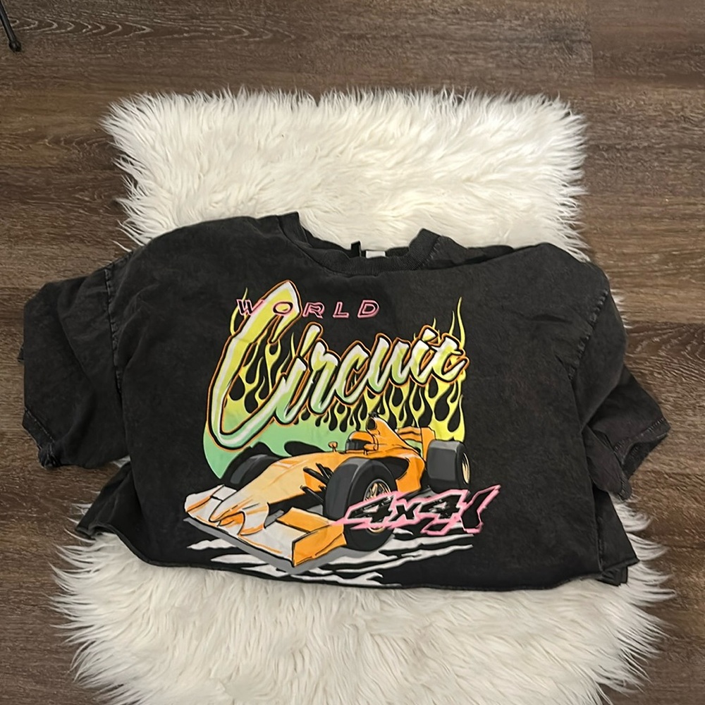 Crop top
